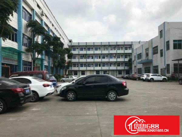 横岗旱塘村二楼500平电梯厂房出租，水电到位