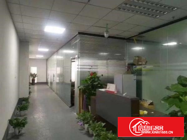 宝安沙井后亭地铁口附近楼上560平方带装修厂房出租