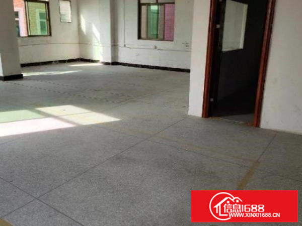 小厂房出租，有电梯，有装修