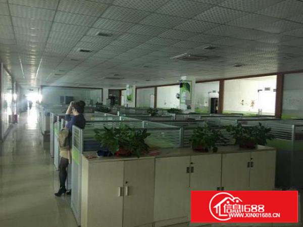 长安厦边新出1至3层3600平米原房东独院厂房招租，配电大