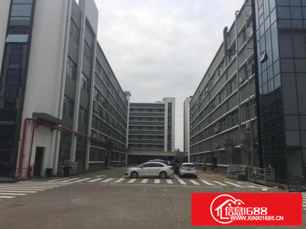 龙岗南联主干道旁楼上带装修1680平厂房190平起分