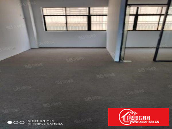 石岩星城月明街230平米小面积厂房出租带办公室