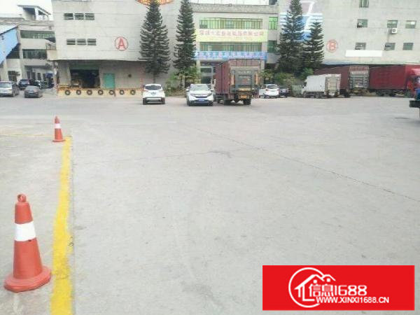 松岗东方大道新出带装修厂房600平米房东直租