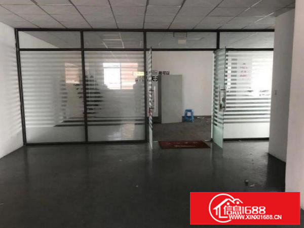 平湖大型工业园楼上1150平招租（带装修）