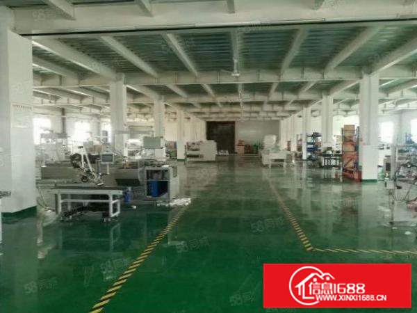 空地大门口大货车好进厂房出租楼上1800平米现成办公水电