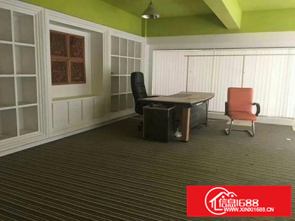 龙岗南联地铁站300米楼上960平精装修厂房出租