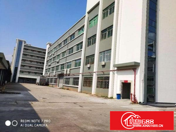 横岗原房东荷坳地铁口2680平，可以分租