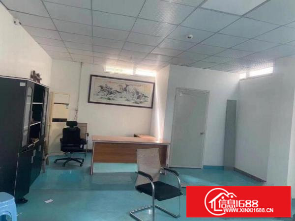 清溪三中楼上700平厂房急租，带现成水电办公室装修