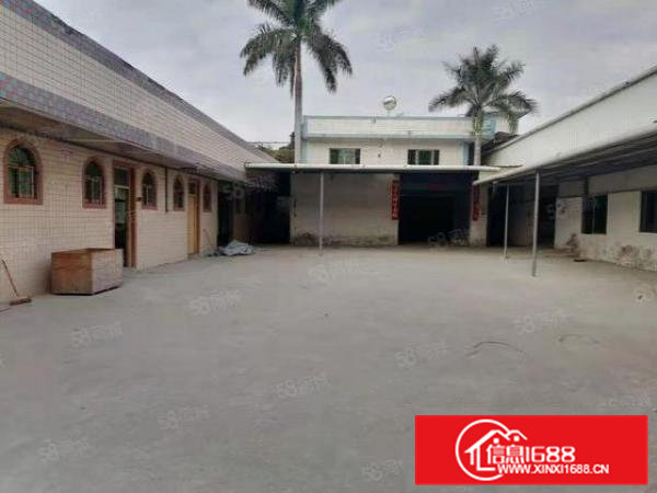 1800平方小独院厂房出租，大岭山新出原房东超大空地可做污染