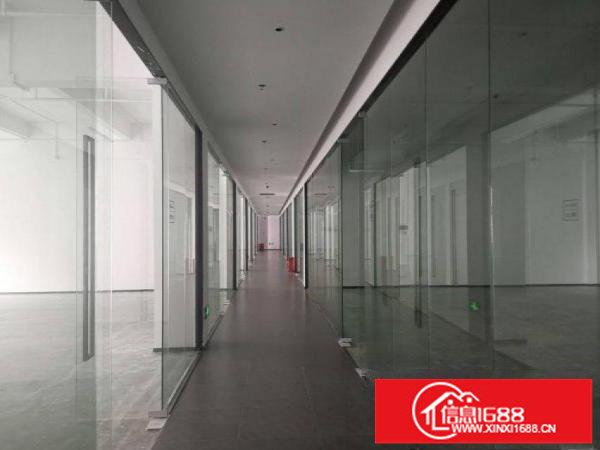 横岗龙岗大道新出电商园800平带阳台简装办公厂房招租，空地大