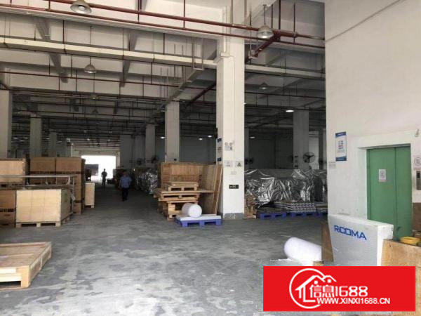 横岗永湖地铁口新出单一层7米厂房仓库8000平米可分租