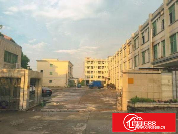 东莞市大岭山镇一手房东独院厂房30000平方，一楼带牛角