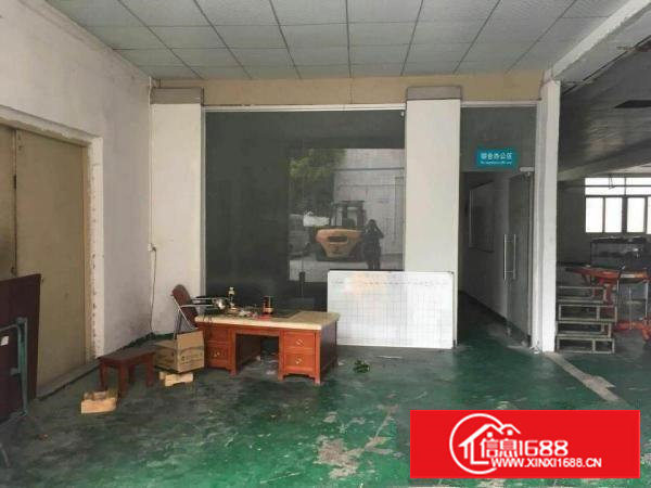 【现有475平方精装修一楼标准厂房，在石潭布，挨横塘】