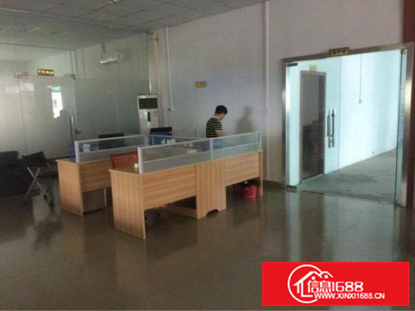 凤岗镇雁田标准一楼厂房1500平方米带办公室出租