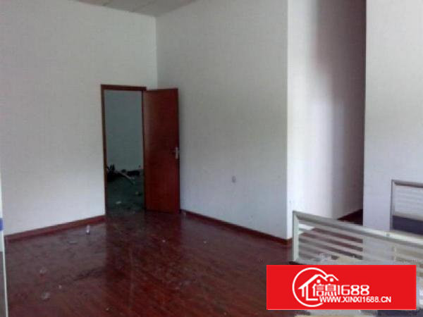 石岩新高出性价比小面积260.320.430厂房