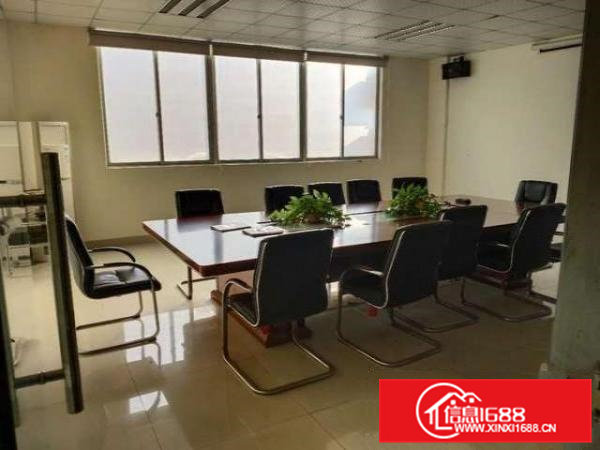 怀德（原房东带装修）1100平方楼上