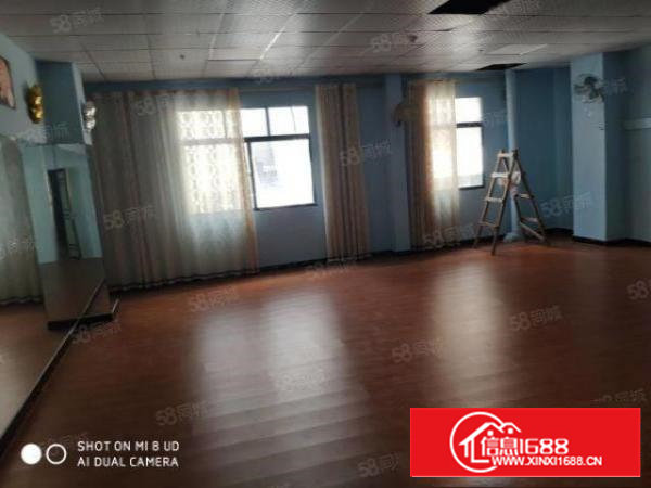 石岩应人石天宝路楼上101平厂房出租