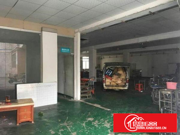 【现有475平方精装修一楼标准厂房，在石潭布，挨横塘】