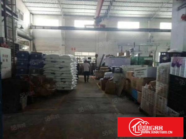 独门独院简易3500方带有吊机16台注塑机电按需。