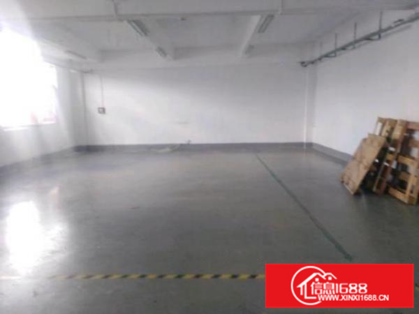 洪浪地铁口附近，可做电子产品，服装，仓库，等等......