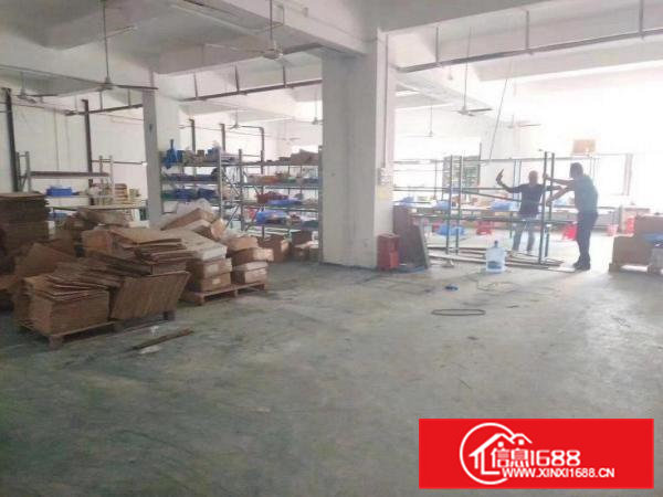 清溪现成装修680平三楼厂房