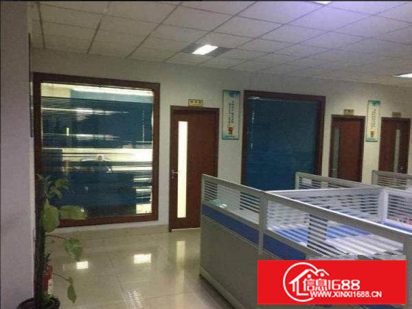 不要转让费！出租龙岗区坂田龙壁工业区3楼800平方带装修