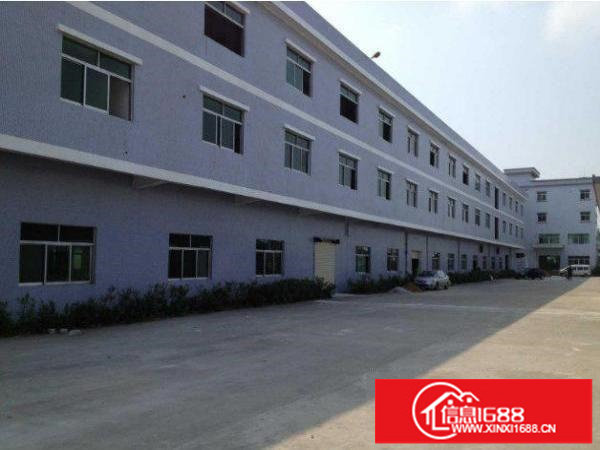 坪山江边村三楼2800平方装修好厂房招租可分租