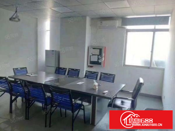 平湖辅城坳新出独院3600平方带装修厂房出租