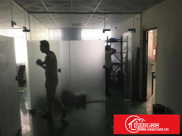 出租龙岗区龙岗五联村楼上带精装修小面积厂房