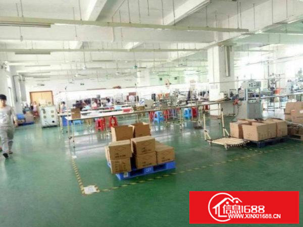 龙岗区吓坑三楼900平米(精装修)厂房出租，副科长