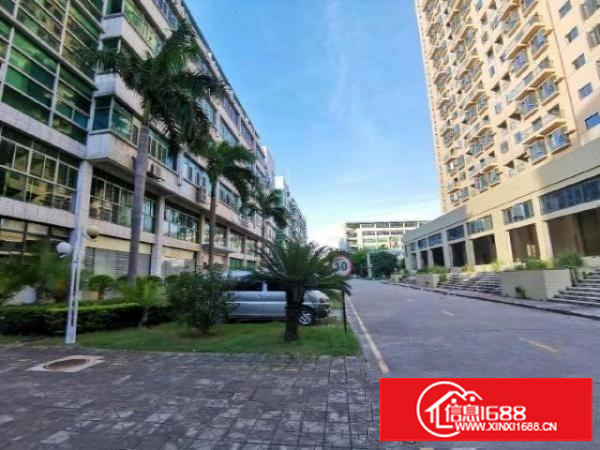 坪山大工业区靓厂房出租，大小分租180㎡~10000㎡