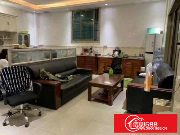 带吊机，独院2480方带办公简易，空地大，好进车！