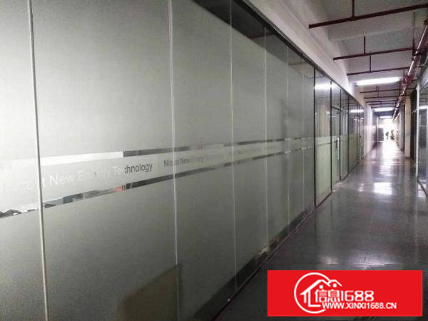 宝龙新出楼上带卸货平台装修1650平出租