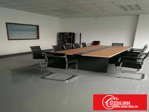 坪地私人厂房1楼760平方出租，无公摊，无杂费