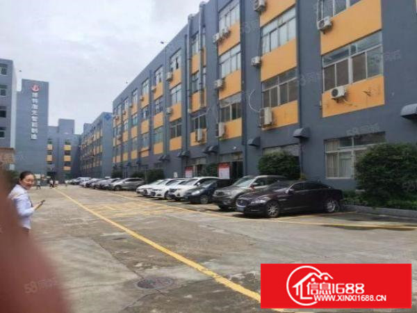 观澜环观中路轻轨站边原房东1750平一层精装修厂房招租！