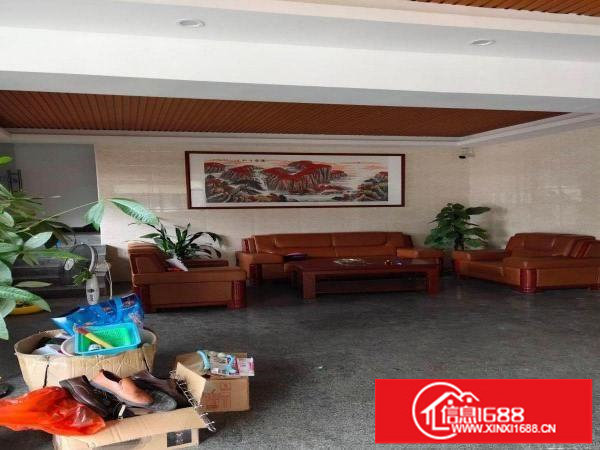 急租横岗大康1280平楼上厂房现成装修价格面议