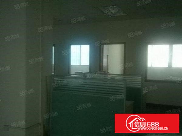 沙井后亭地铁口附近楼上新出豪华装修1100平，可办公