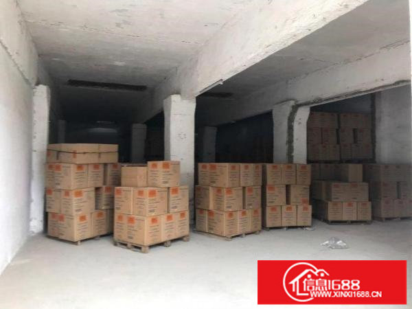 横岗大康一楼300平门前超大空地价格25元