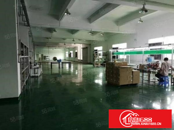 坪地新出楼上450厂房出租，带装修