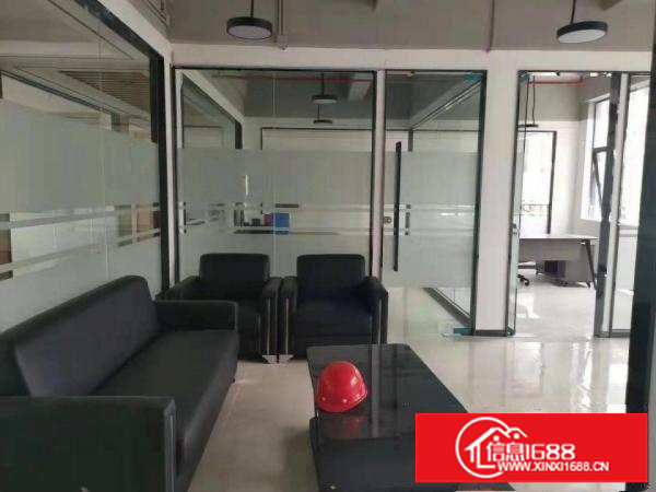 龙岗中心城地铁口写字楼，120平米价格6000元