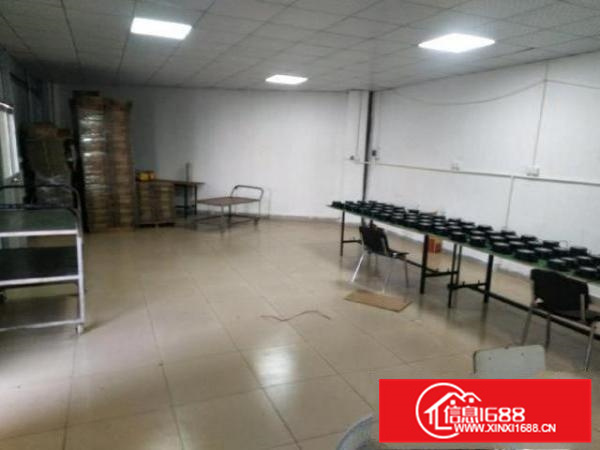 新装修厂房可做厂房跟仓库，进出方便交通便利，空地大带空调。