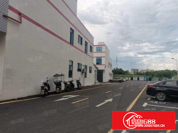 石岩新出两层小独栋，带精装修，水电齐全，随时拎包入住。