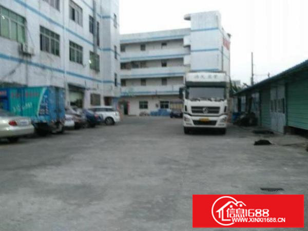 龙岗新生盛平新出楼上带办公室厂房1000平米出租