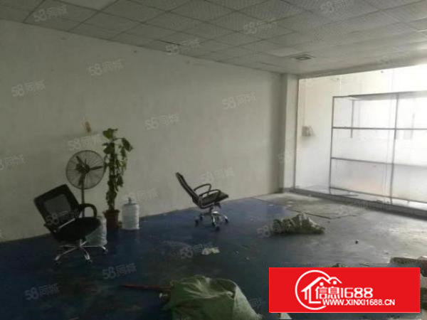 石岩北环新出一楼300平标准厂房，独立洗手间