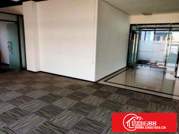 龙华清湖地铁口精装修办公室2054平可分租