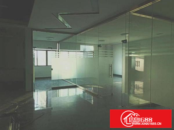 黄江镇高速出口原房东独院5000平方厂房出租工业用地可办环评