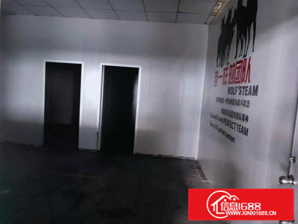 东坑政府旁带红本厂房1200平高6米租9元，适用于仓储