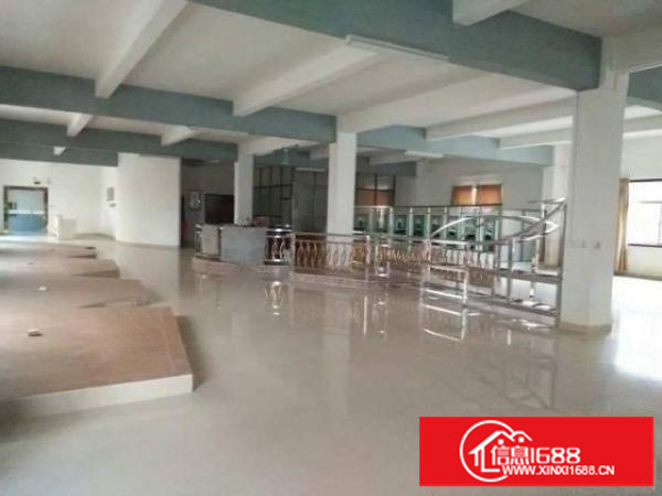 平湖主干道边上出租楼上厂房800平方精装修