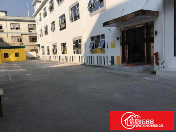 平湖辅城坳4楼980平方带豪华办公室厂房急租