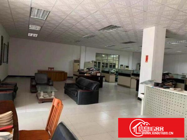 石湾新出4000平方钢构厂房出租，可做点污染行业